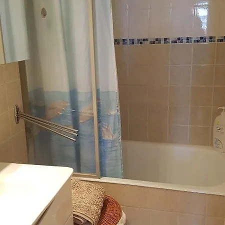 F2 Moeblierte 2,5 - 60 M2 Lägenhet Saint-Louis (Haut-Rhin)